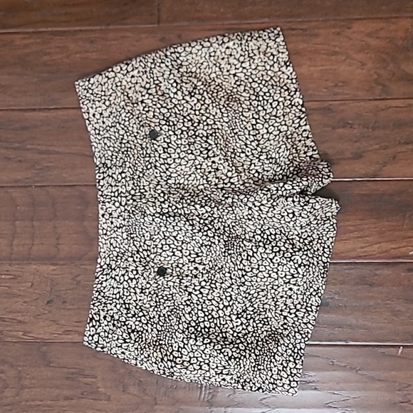 Madison women's linen blend shorts size 12 - Picture 2 of 7